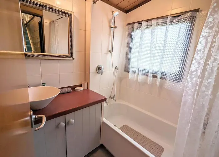 펜션 Moncur Villa, Cozy And Close Golf Course, Self Check In 로토루아